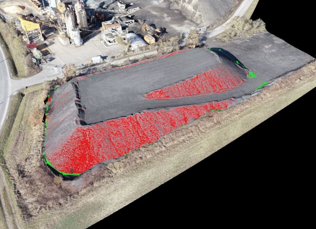 Rot markierte Halde des AMS Mischwerks in Gänheim